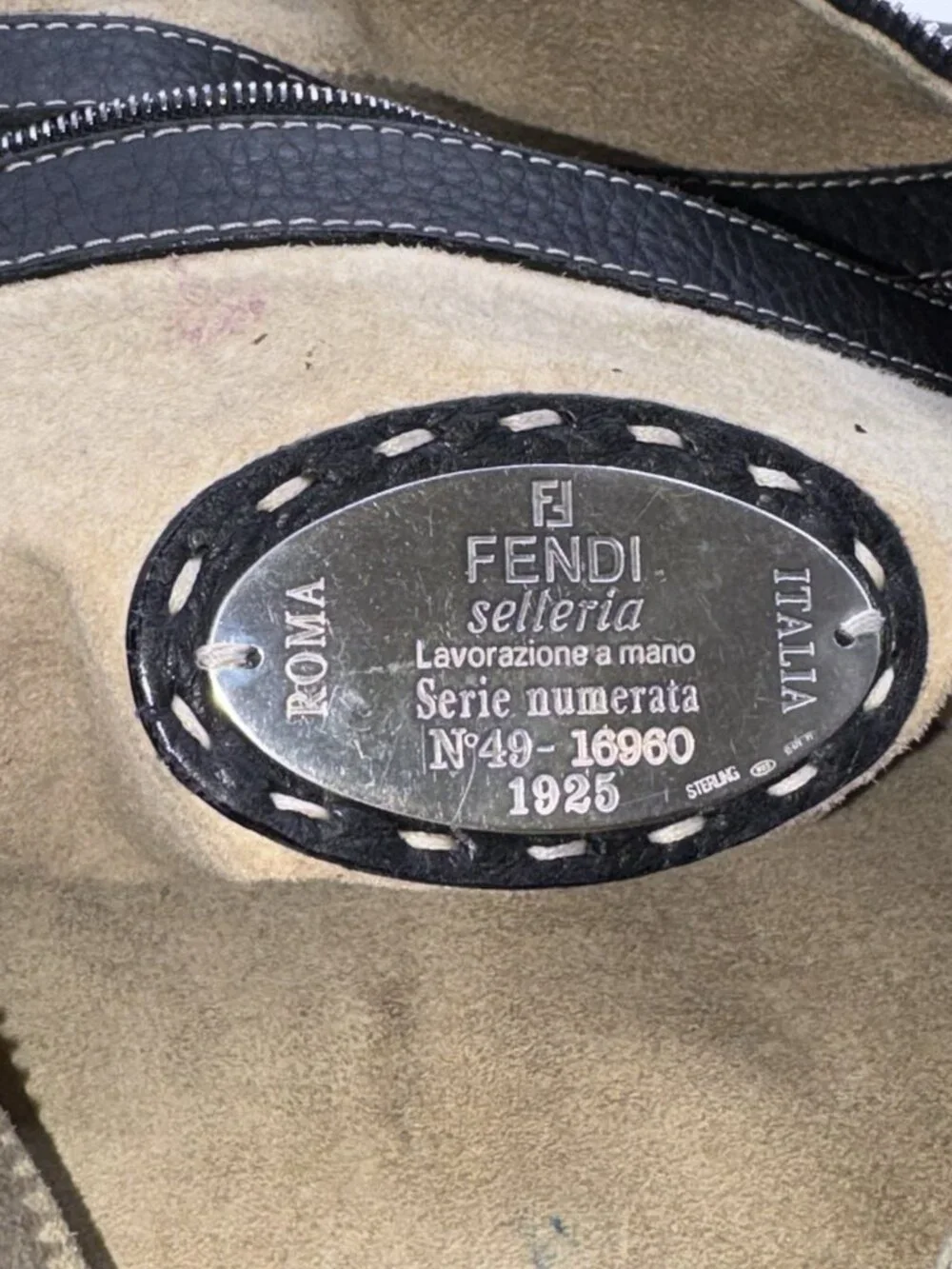Fendi Sellaria Shoulder Bag Purse Crossbody Black/white Stitching SEE PHOTOS - Picture 9 of 16